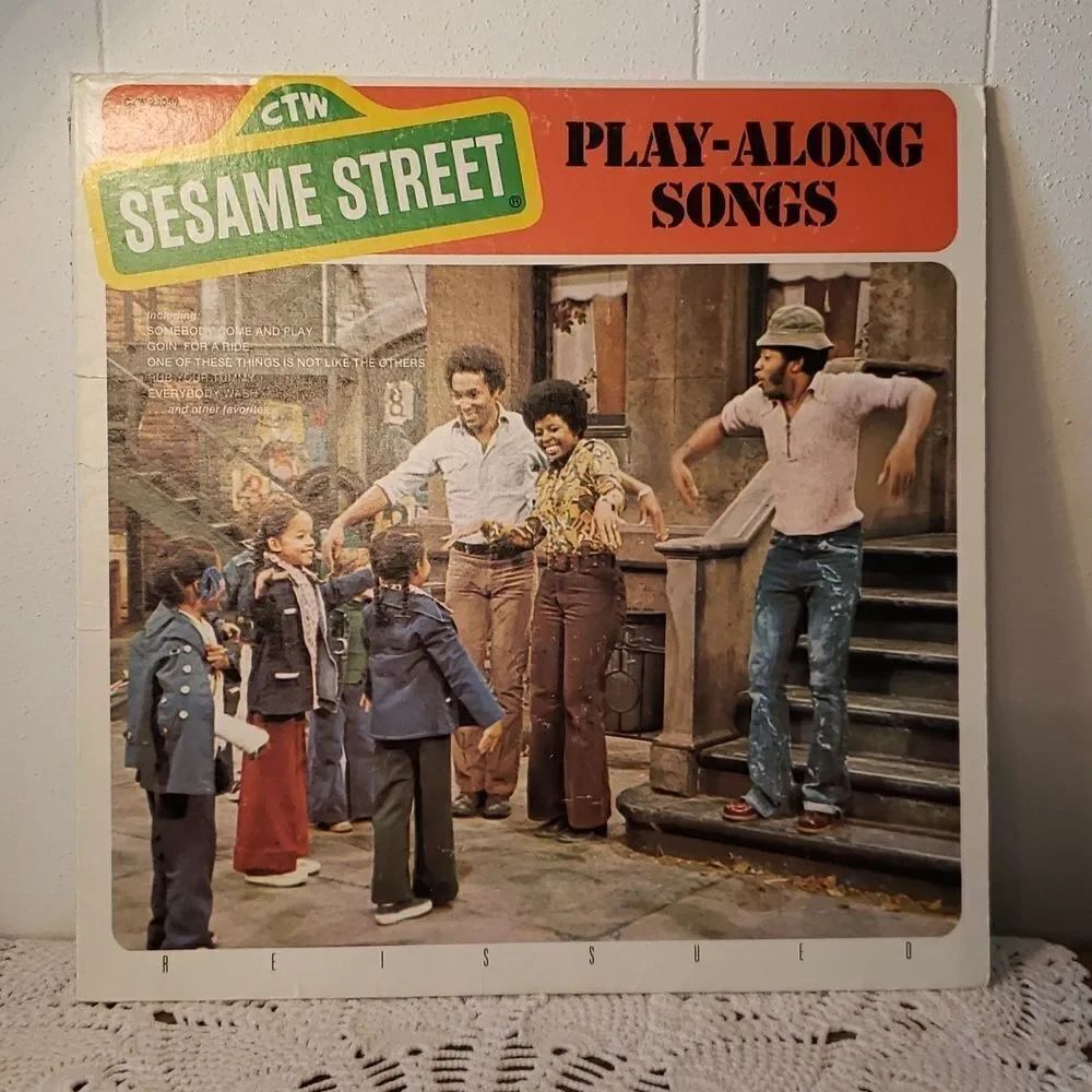 Vintage Sesame Street Play Along Songs Record Album (1974)